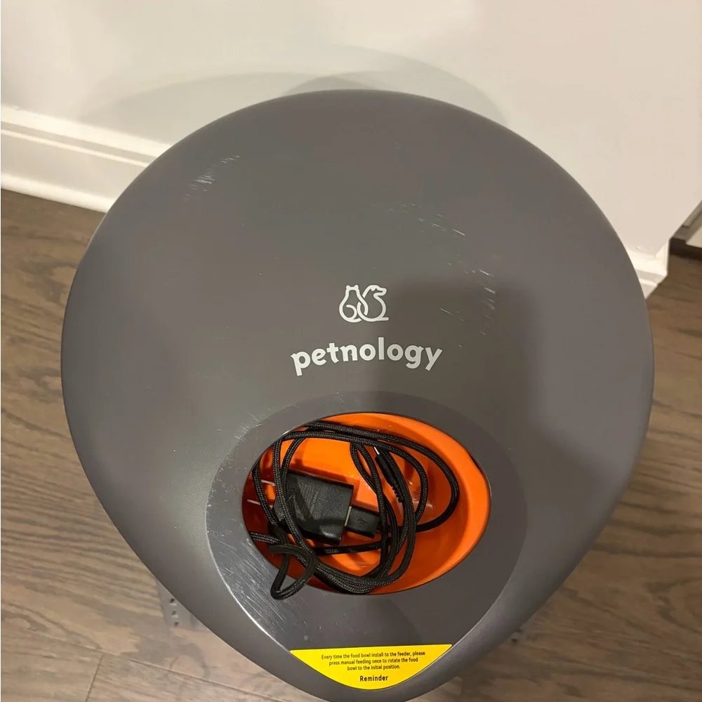 Automatic Wet Food Cat Feeder